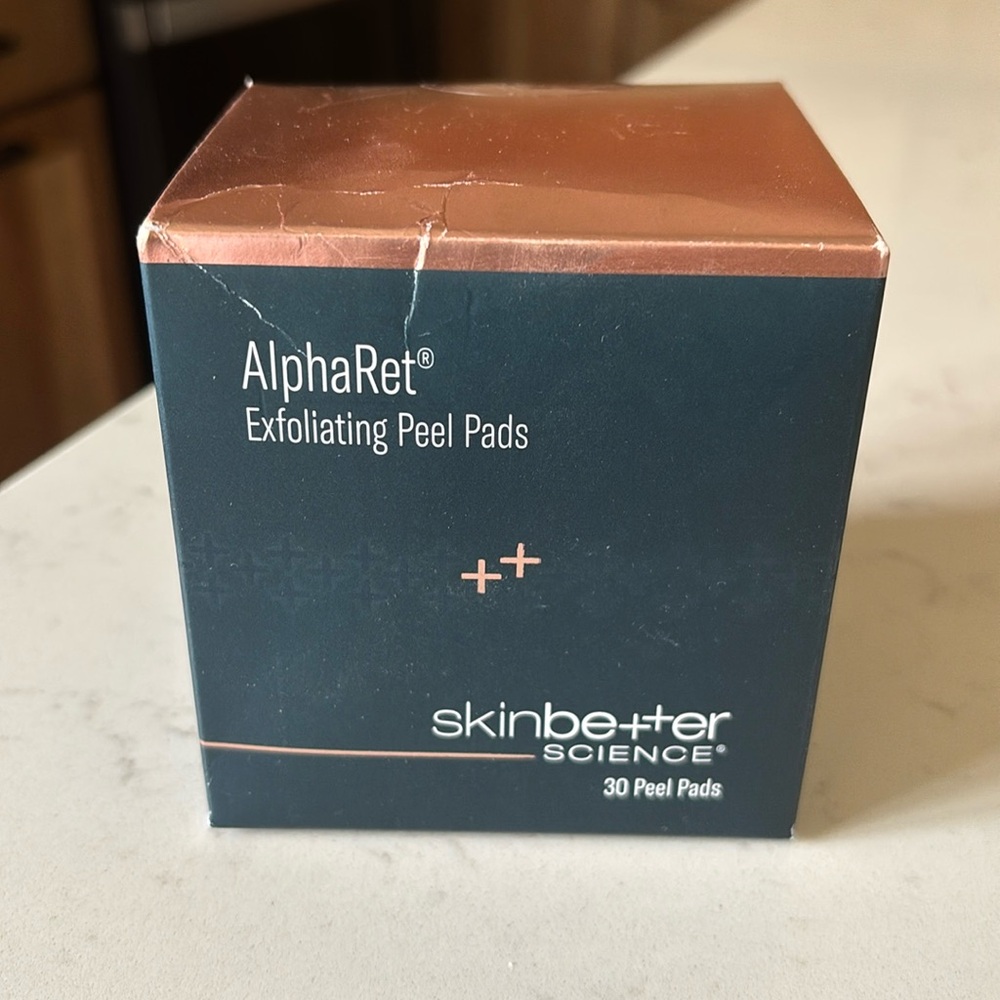 Skinbetter science AlphaRet Exfoliating Peel Pads 30 count/Sealed/Price Firm